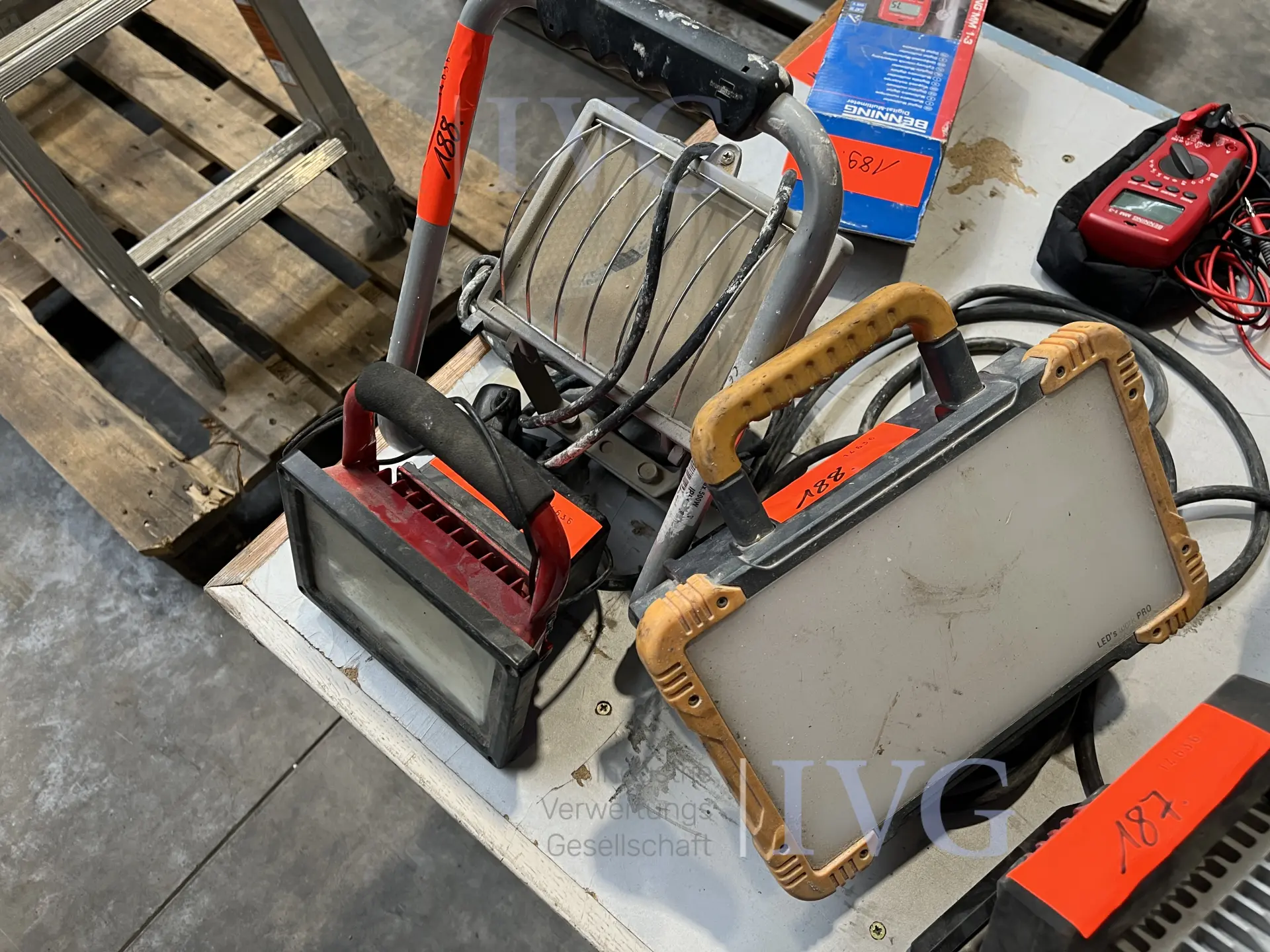 Posten Baustrahler